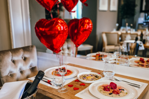 Romantic stay for lovers & a dinner